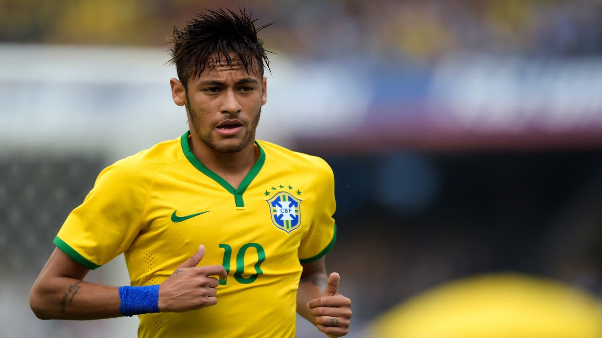 世界杯之夜,库尔图瓦惊艳四座,守护比利时黄金一代的最后荣光